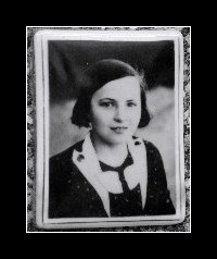 19310